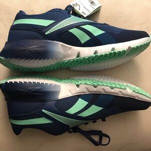 NEW~Reebok ZTAUR RUN Size 9 Running Shoes